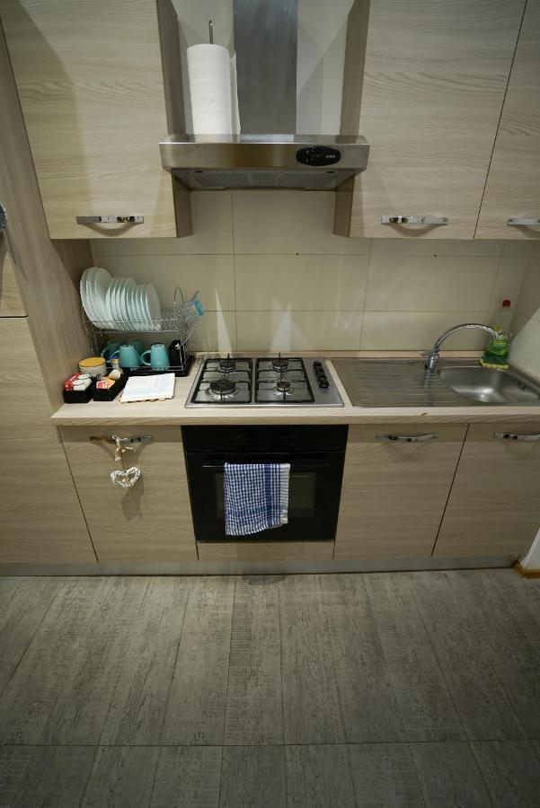 Fast Wifi E Netflix -- Centro Di Rho Vicino Stazione Apartment Exterior photo